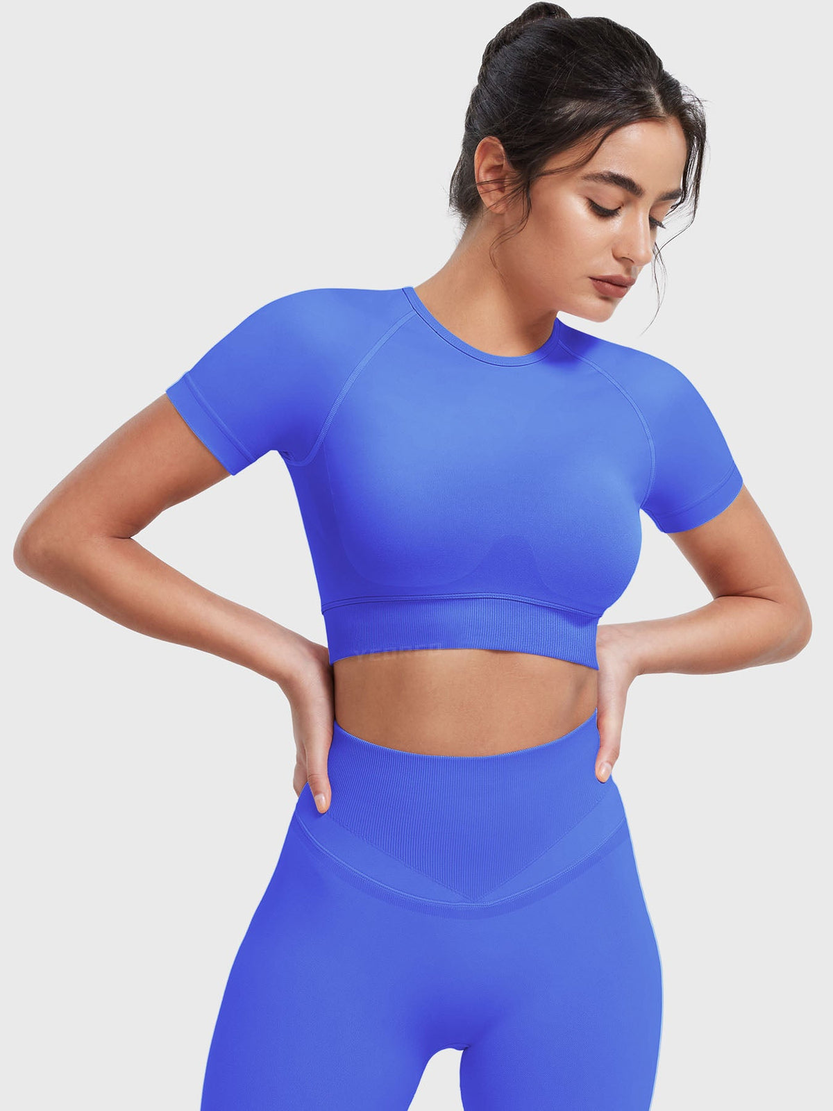 Haut Caliyta SoftHue Crop - AERLO