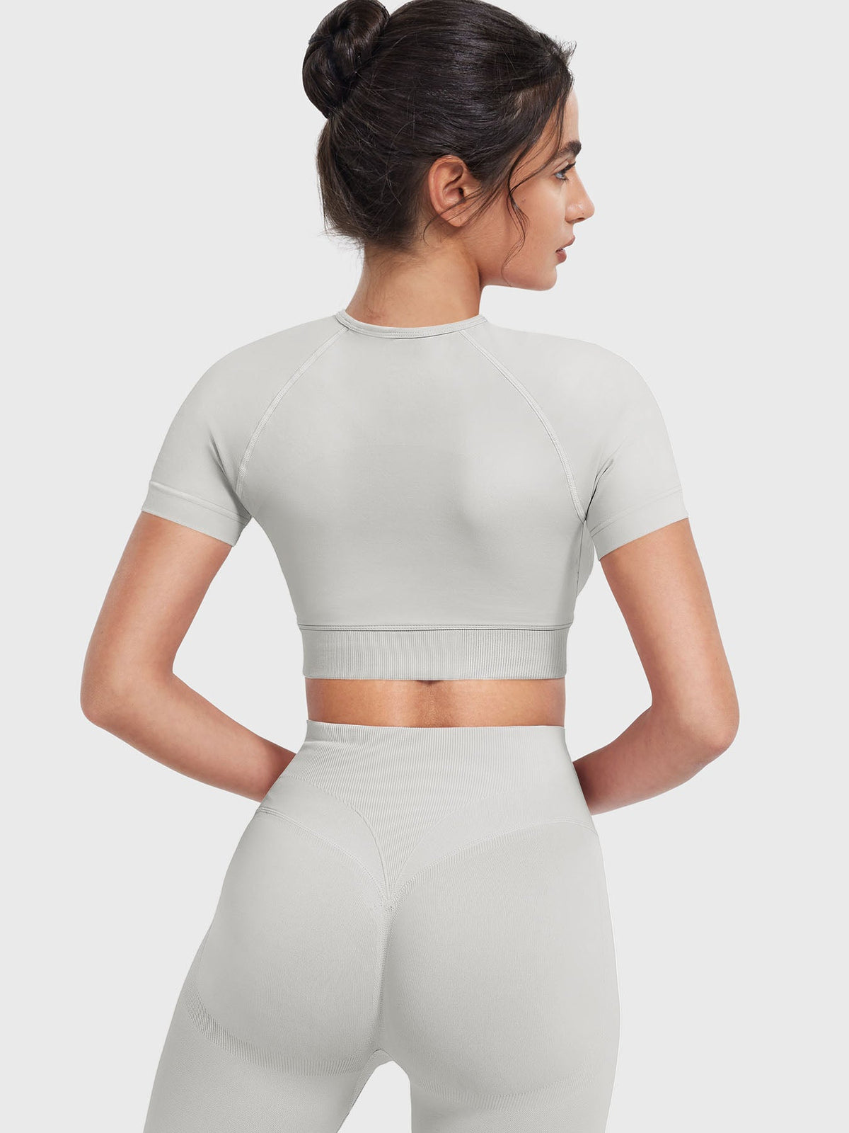 Haut Caliyta SoftHue Crop - AERLO