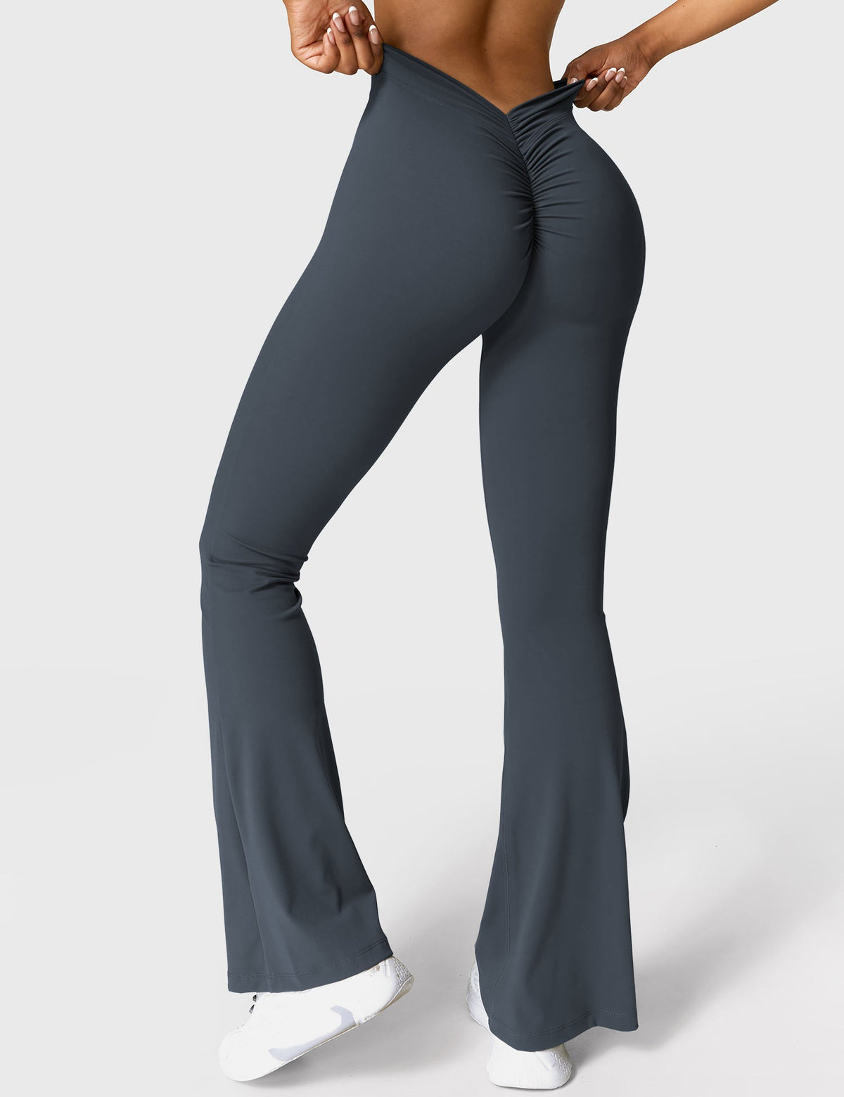 Legging Daze V-back évasé - AERLO