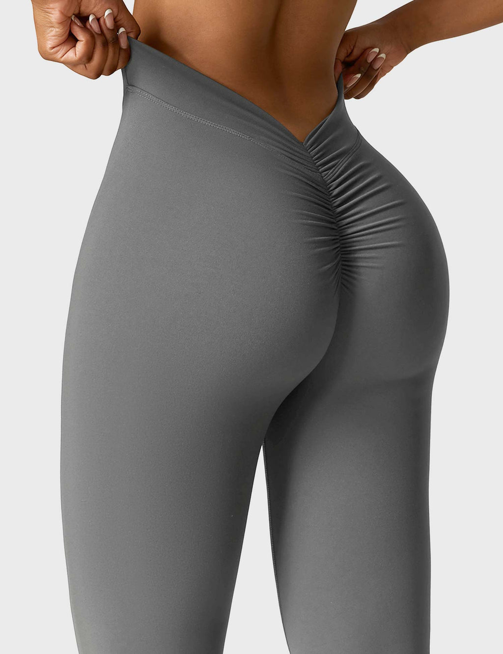 Legging Daze V-back évasé - AERLO