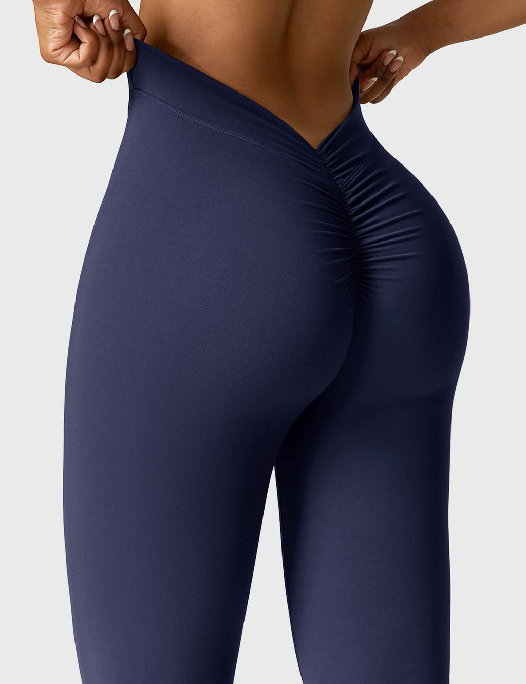 Legging Daze V-back évasé - AERLO