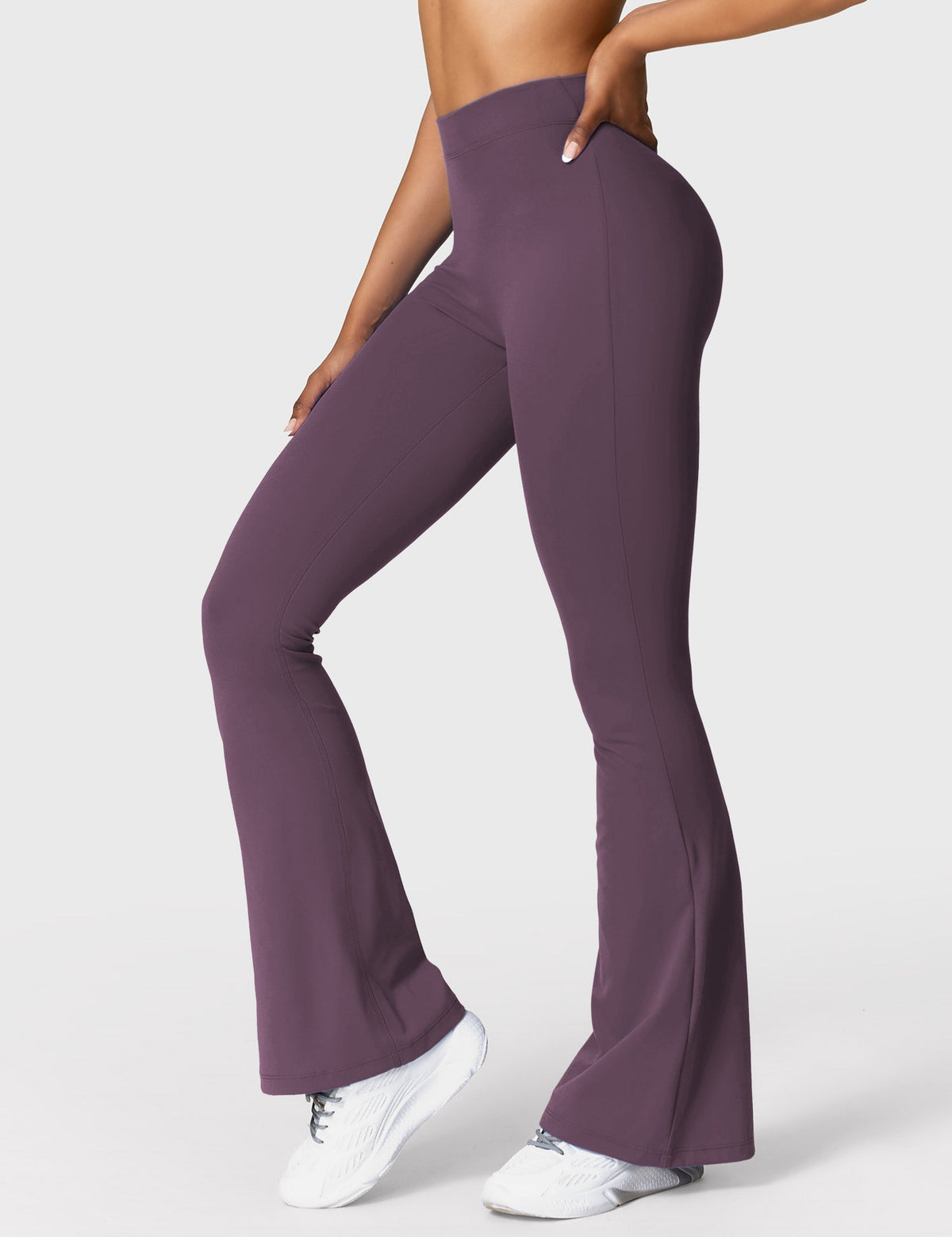 Legging Daze V-back évasé - AERLO