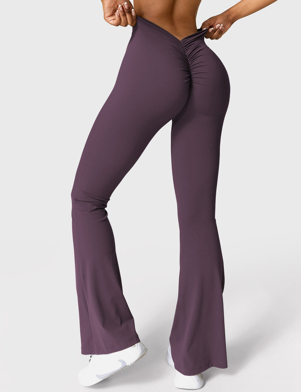 Legging Daze V-back évasé - AERLO