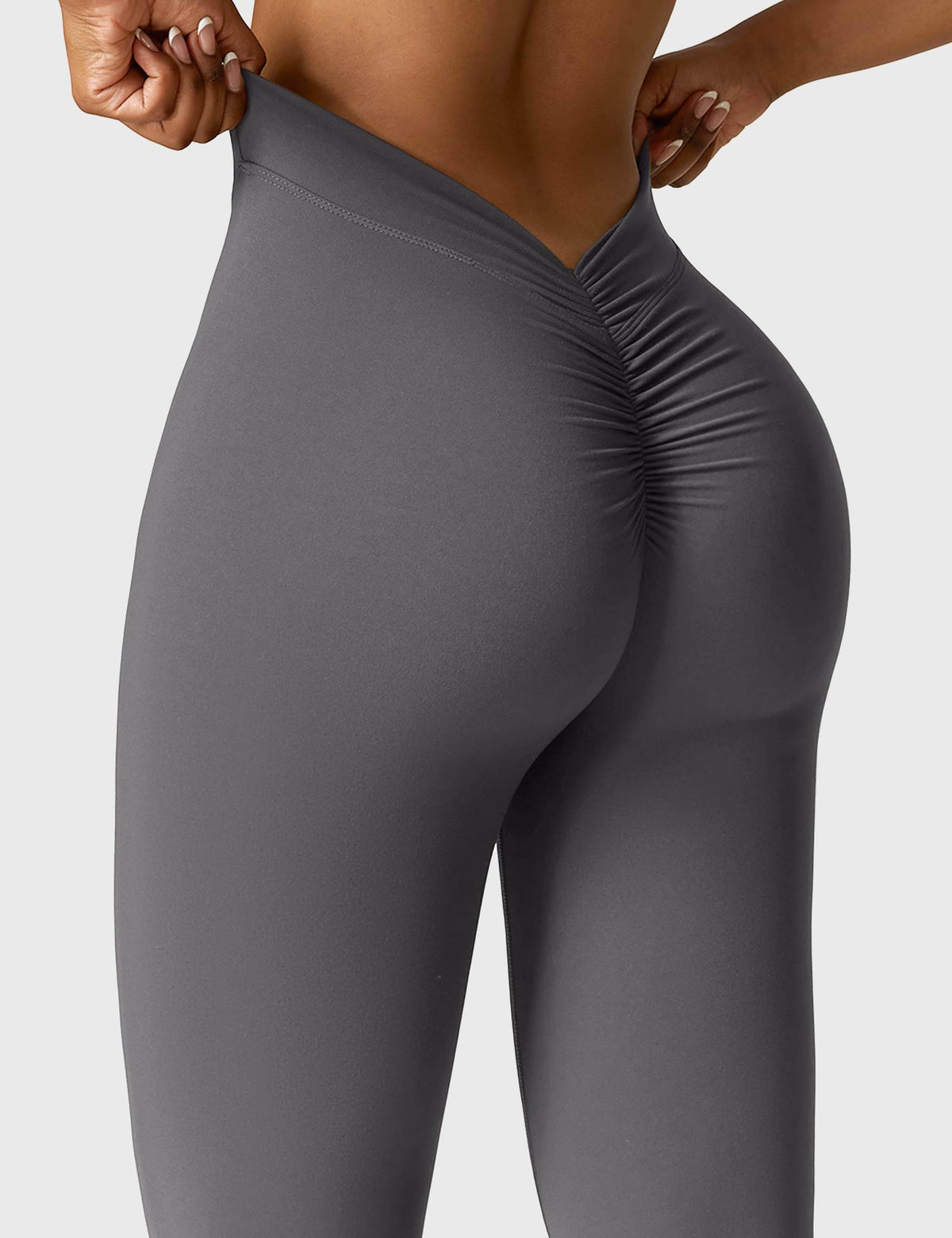 Legging Daze V-back évasé - AERLO