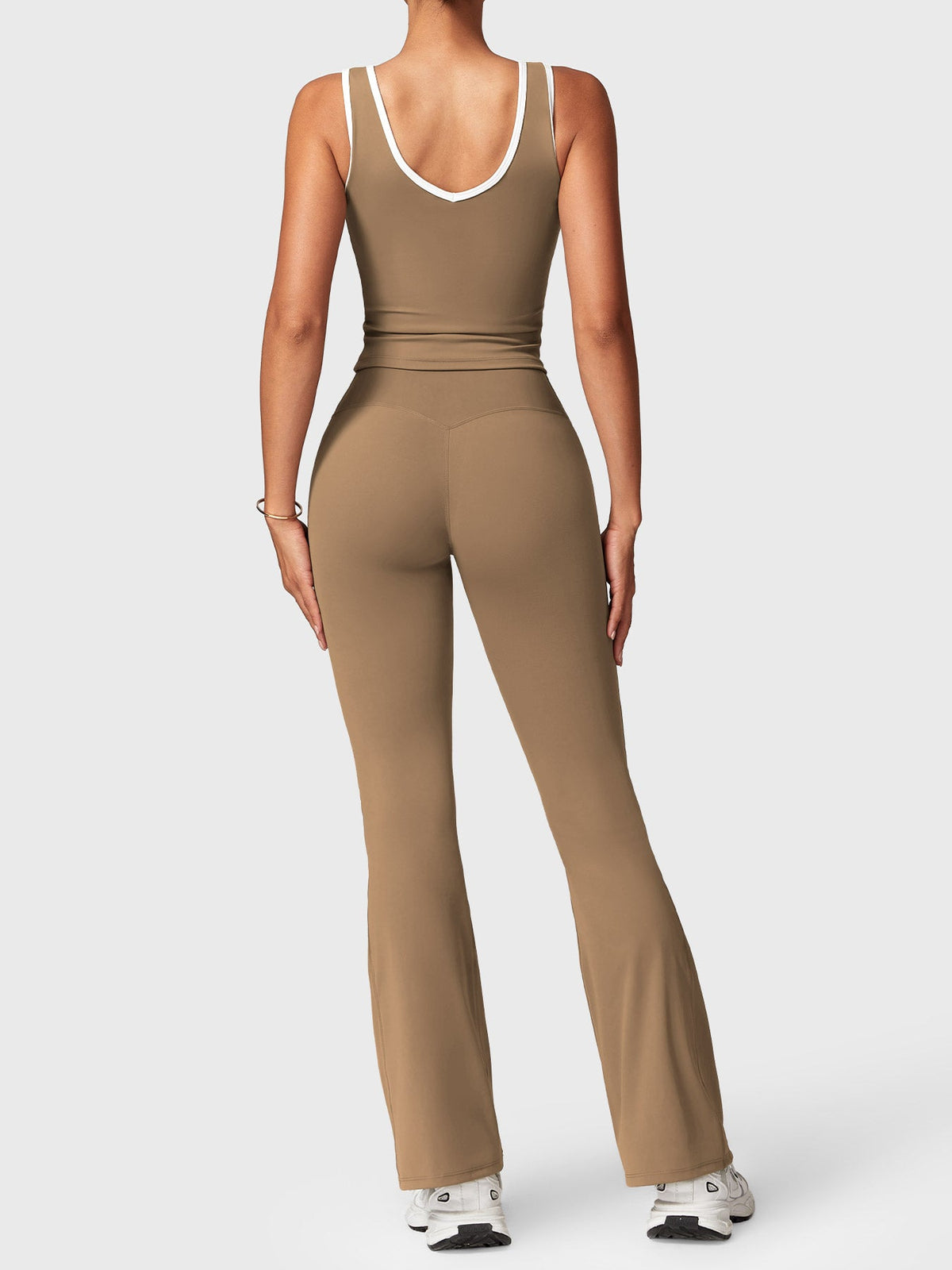 Alberta Contrast Trim Sports Set - AERLO