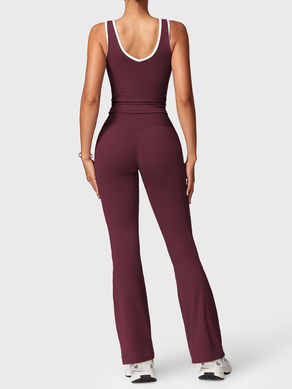 Alberta Contrast Trim Sports Set - AERLO