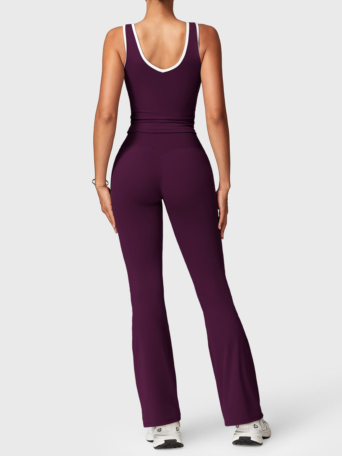 Alberta Contrast Trim Sports Set - AERLO