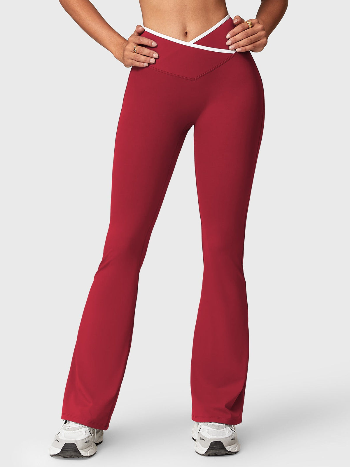 Alberta Contrast Trim Sports Set - AERLO