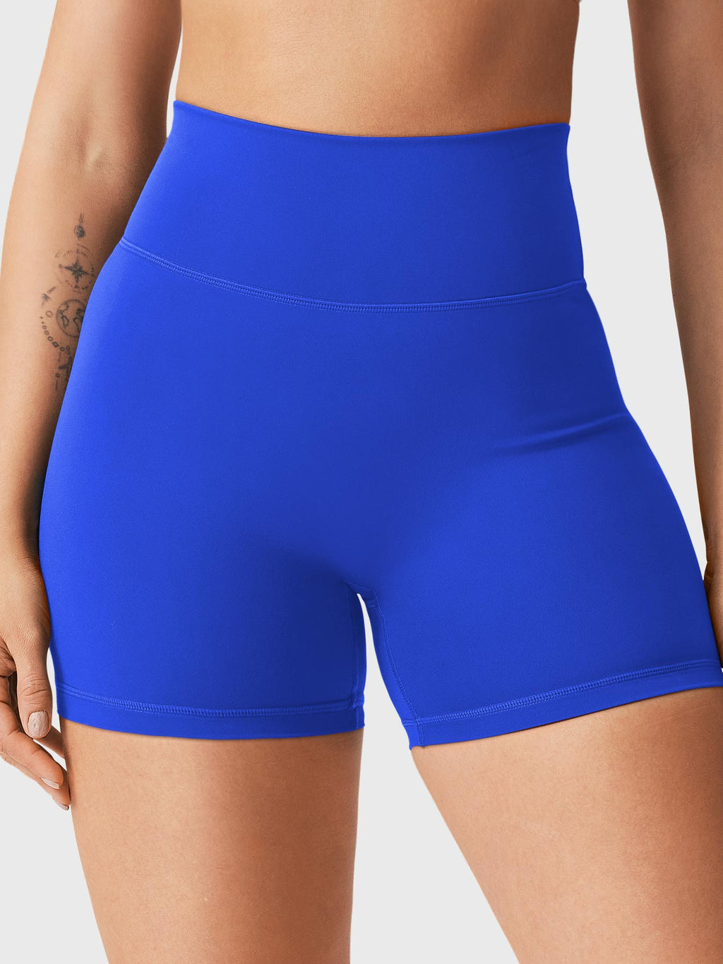 Short Craze 4.5" Scrunch - AERLO