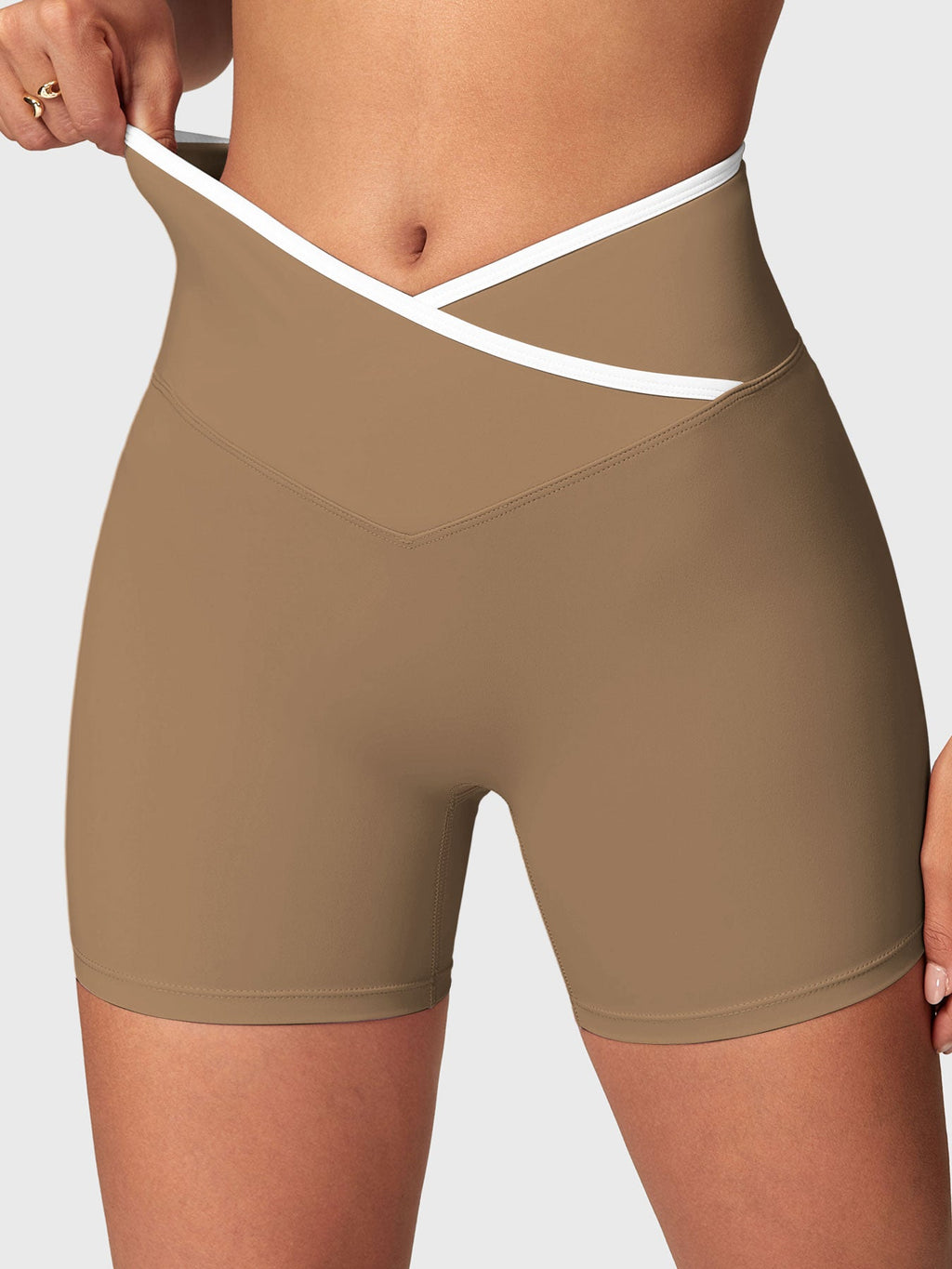 Short Alberta Contrast Trim - AERLO