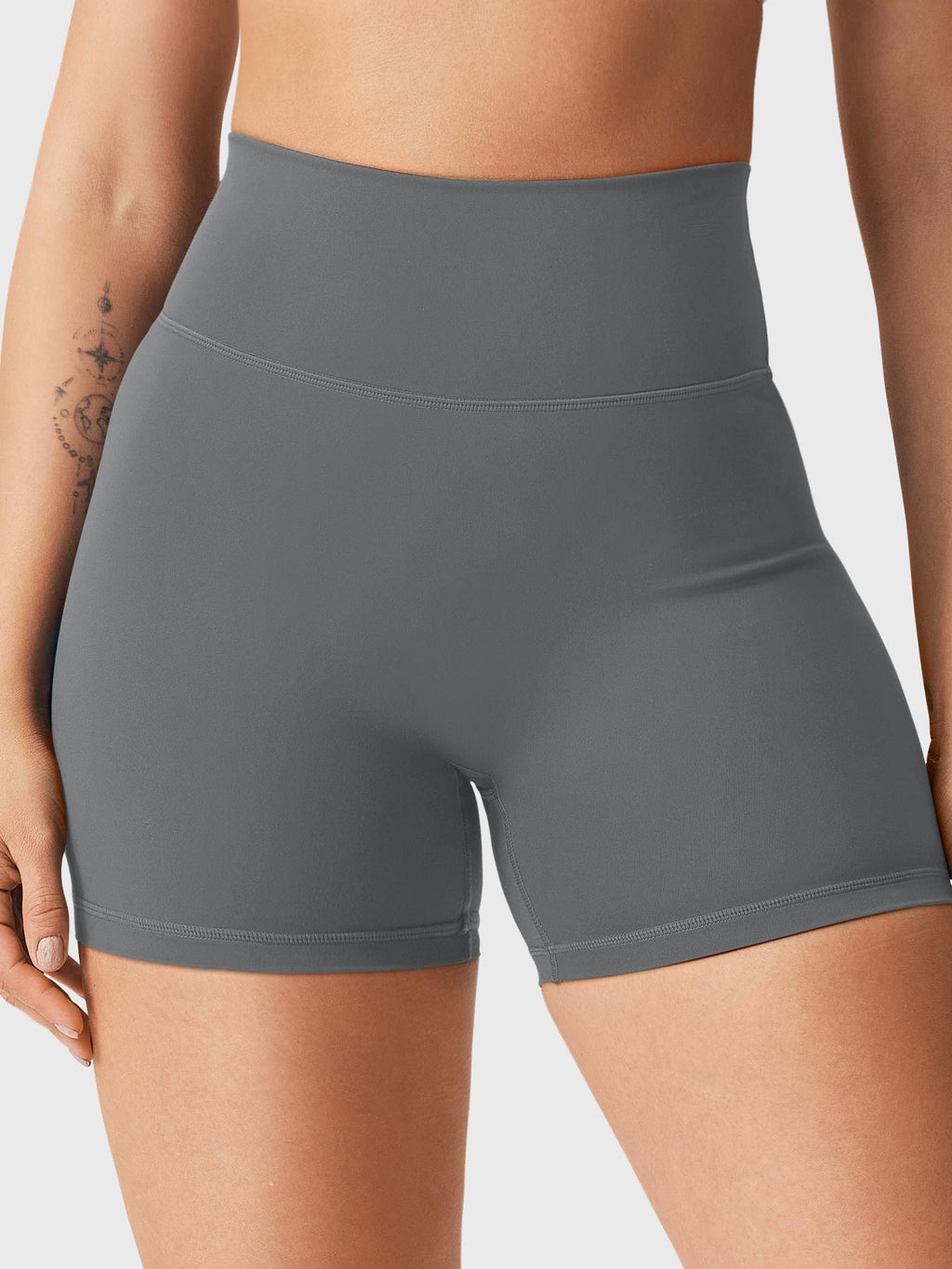 Short Craze 4.5" Scrunch - AERLO