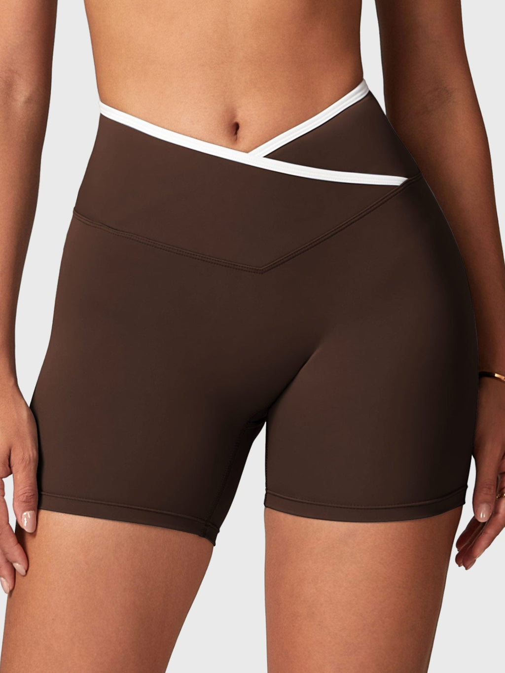 Short Alberta Contrast Trim - AERLO