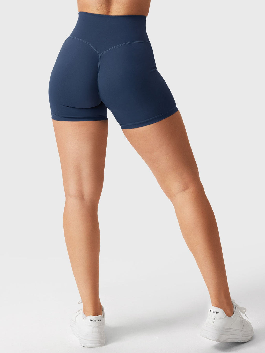 Short Craze 4.5" Scrunch - AERLO