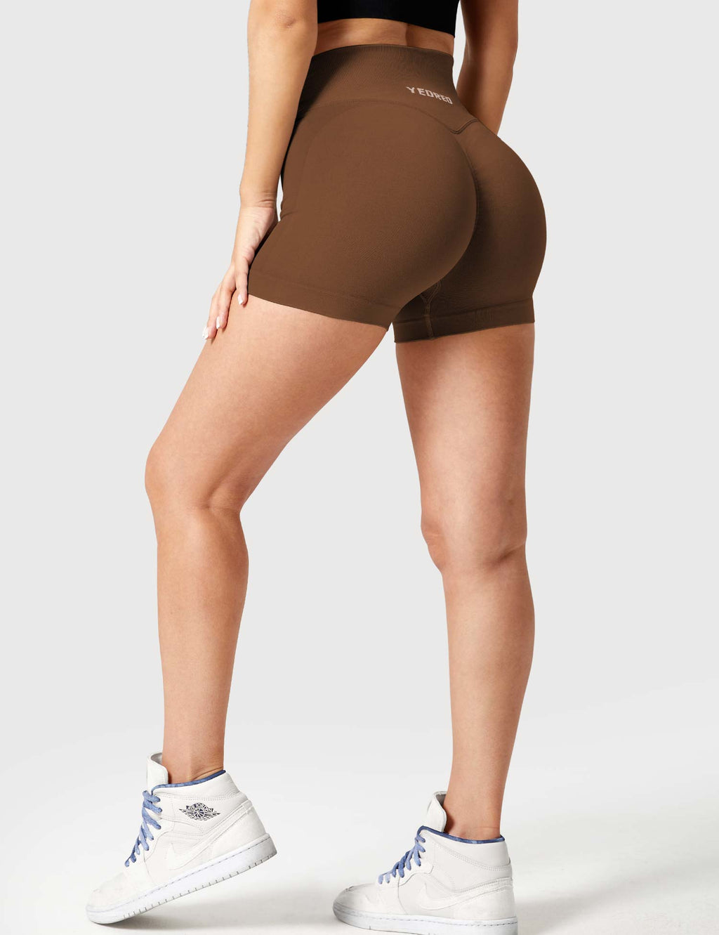 Short 3.6”Amplify V-Waistband - AERLO
