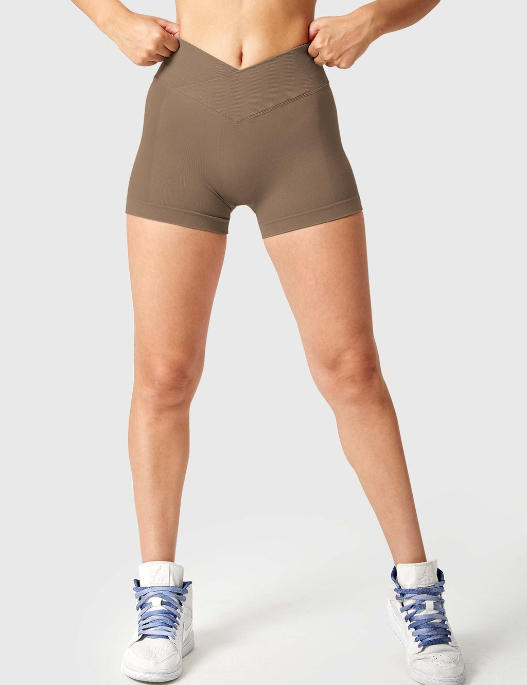 Short 3.6”Amplify V-Waistband - AERLO