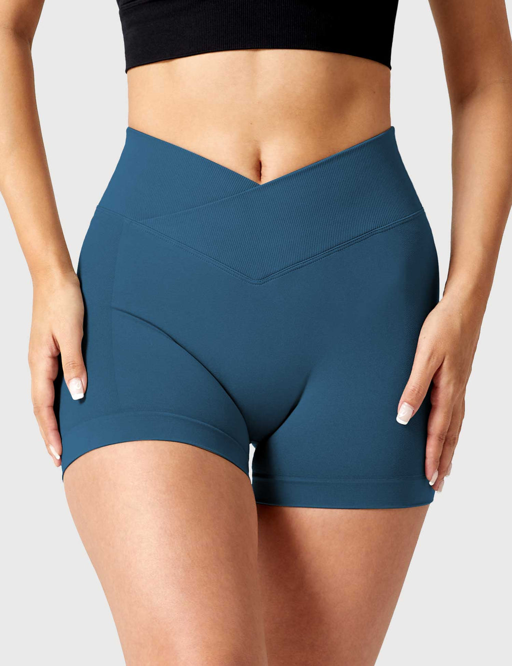 Short 3.6”Amplify V-Waistband - AERLO