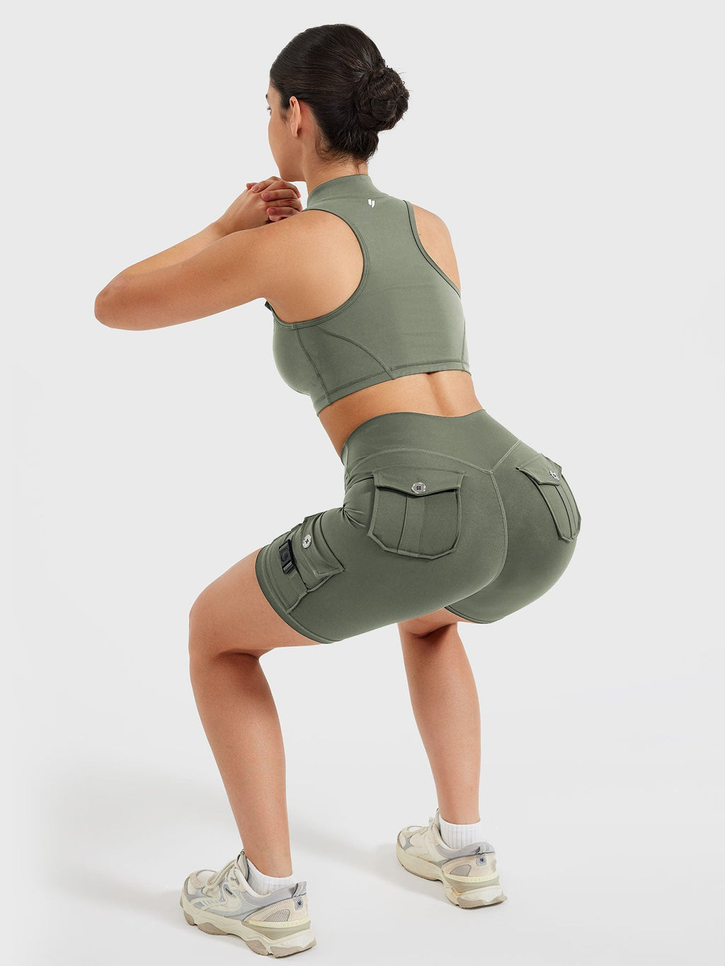 Chlonie CoreFlex Crop Tank - AERLO