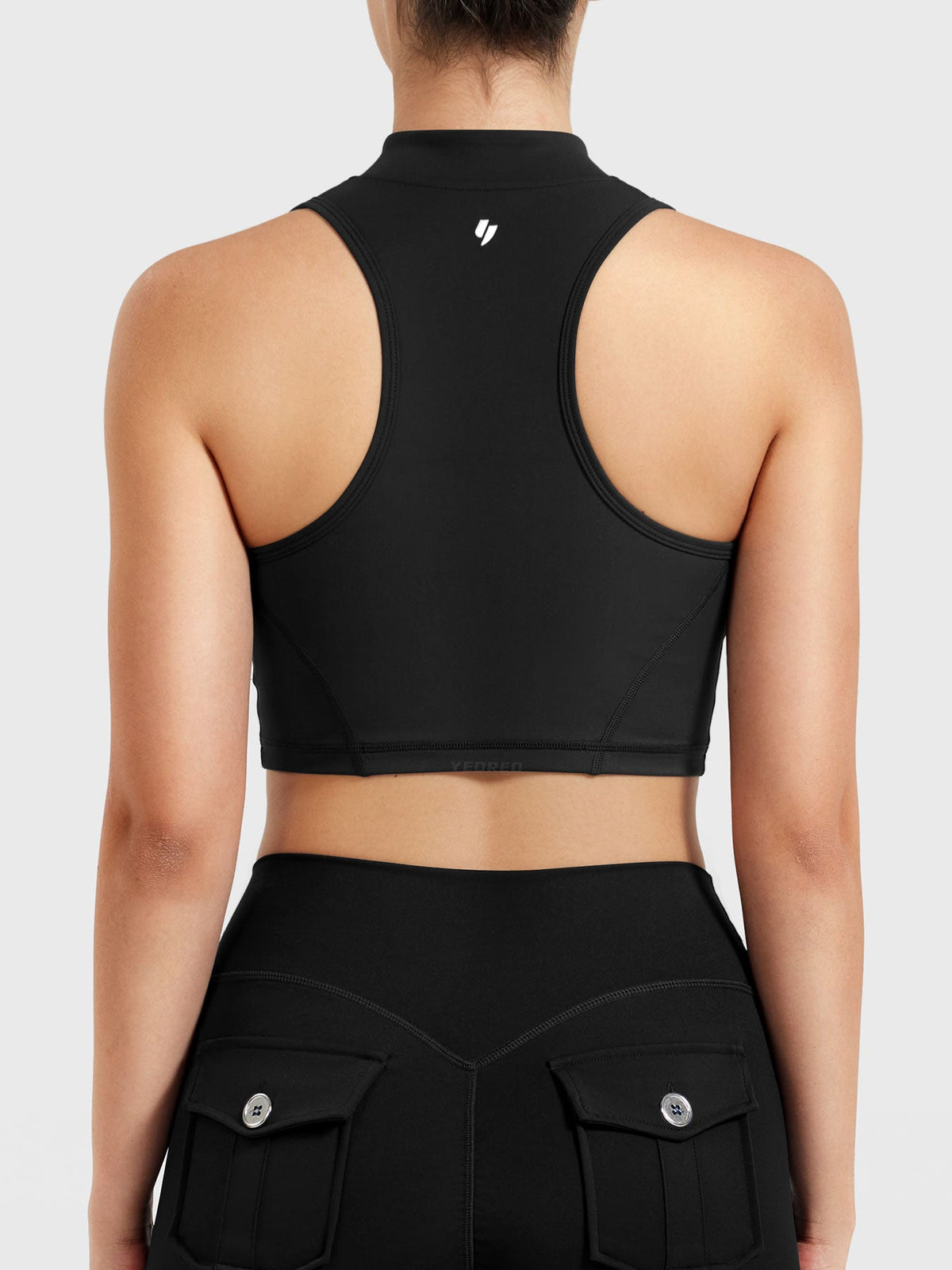 Chlonie CoreFlex Crop Tank - AERLO