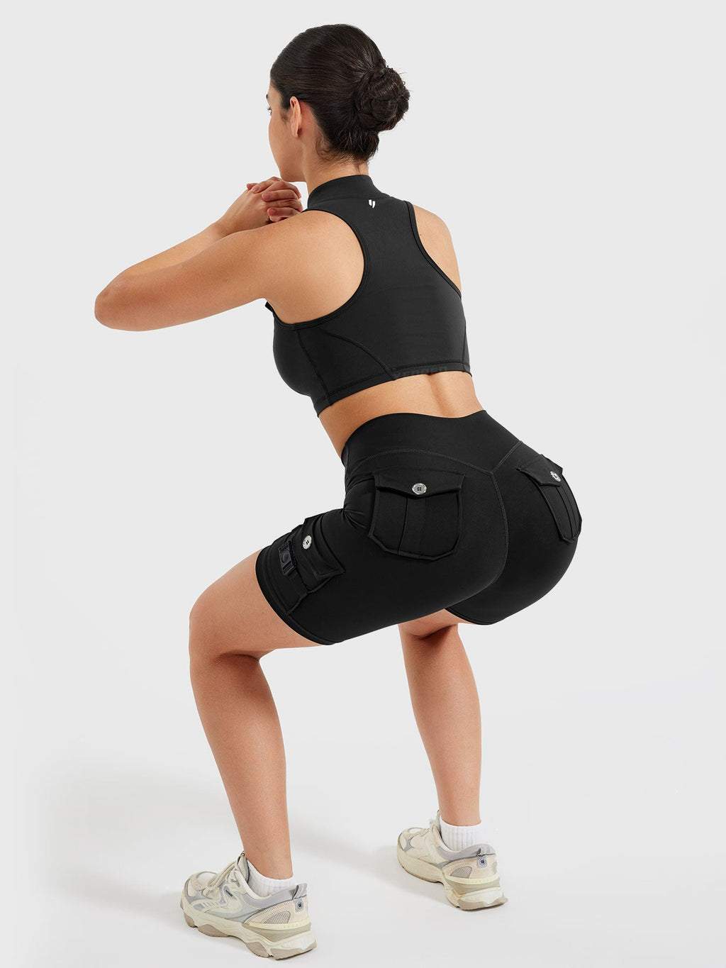 Chlonie CoreFlex Crop Tank - AERLO