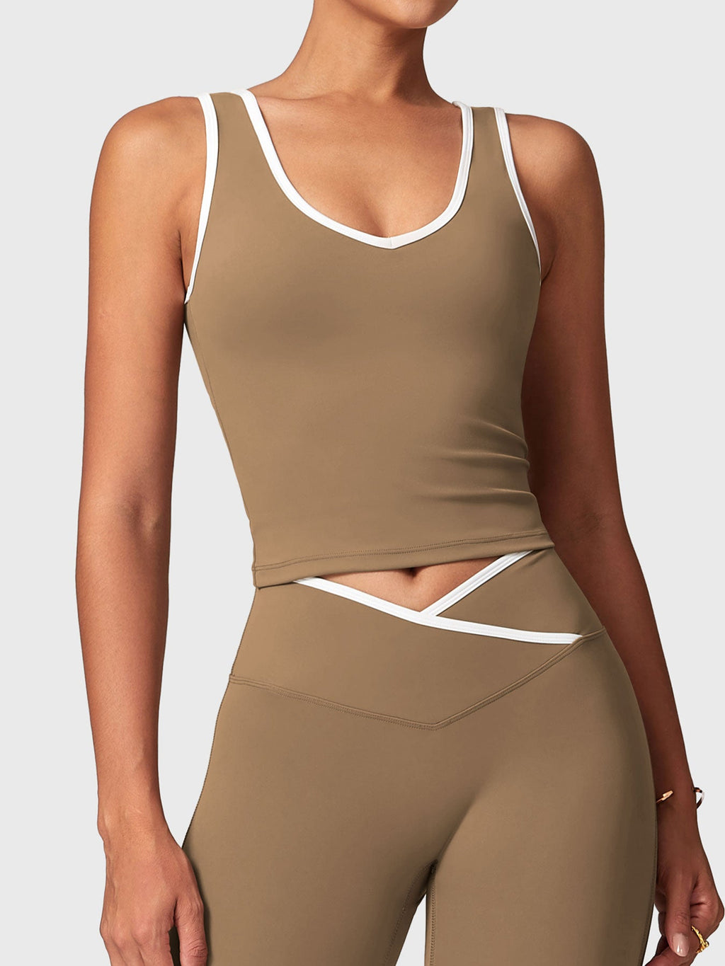 Alberta Contrast Trim Tank - AERLO