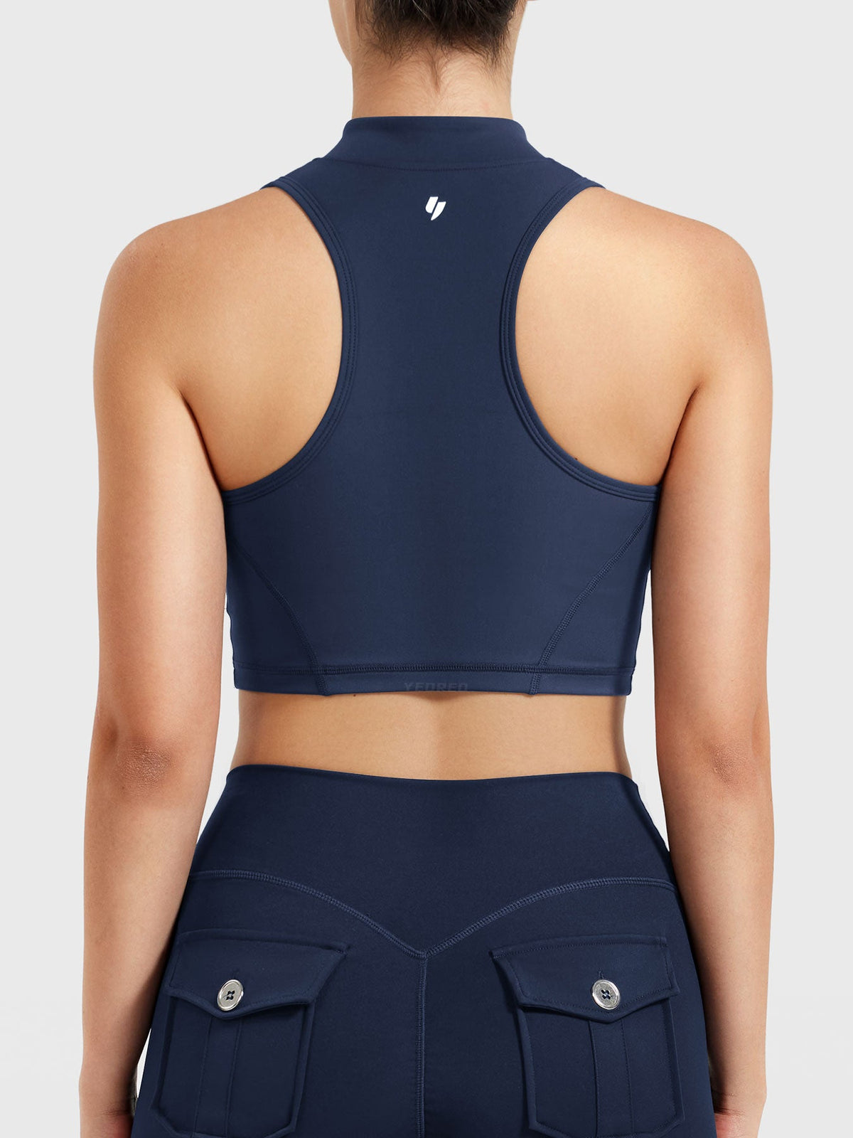 Chlonie CoreFlex Crop Tank - AERLO