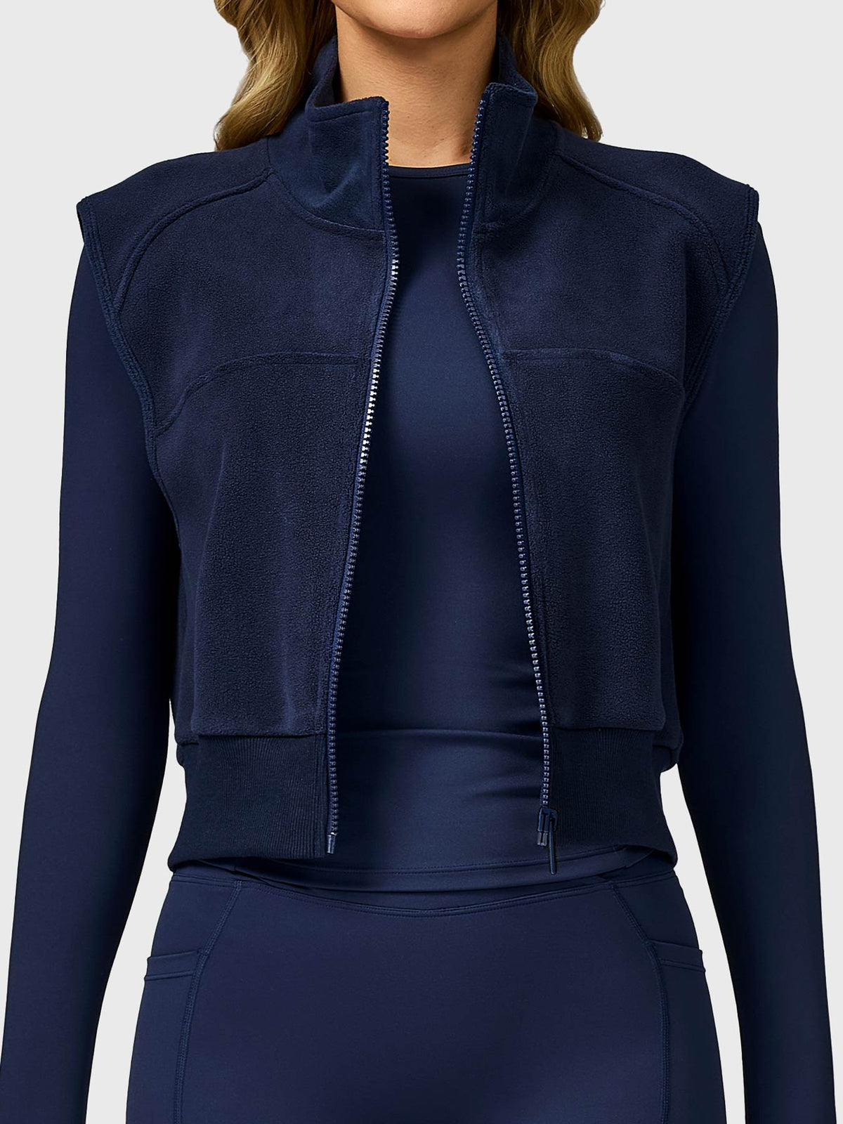 Eden Cropped Fleece Vest - AERLO