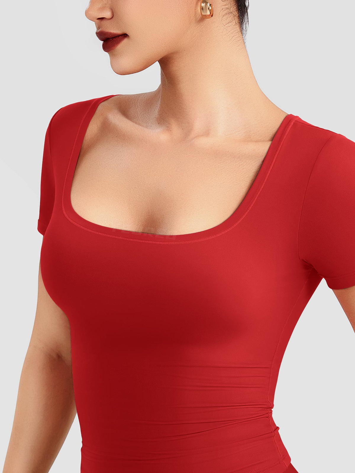 Haut Pattiy Scoop Neck T - AERLO