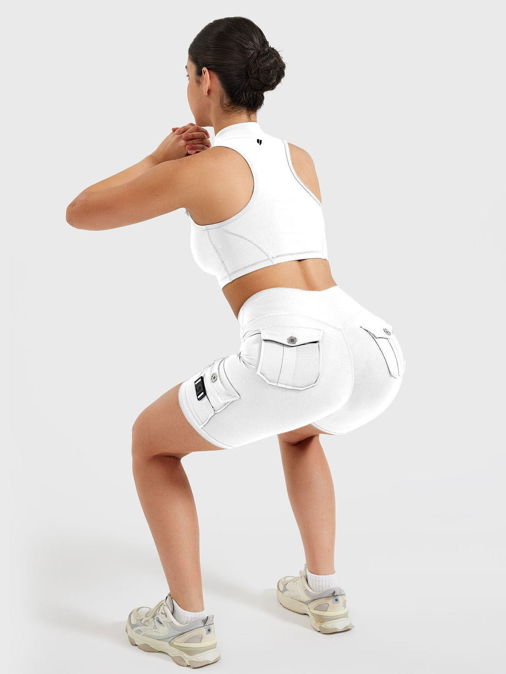 Chlonie CoreFlex Crop Tank - AERLO