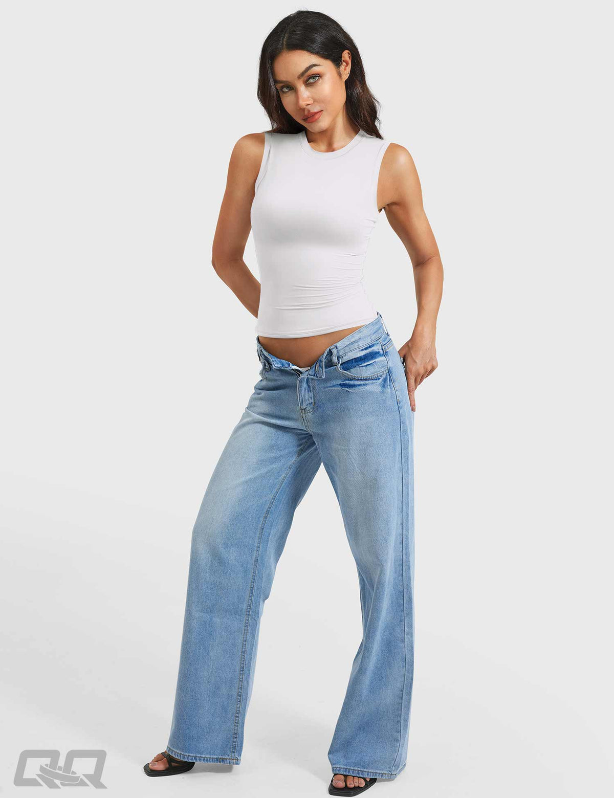 Sweeney Mock Neck Tank - AERLO