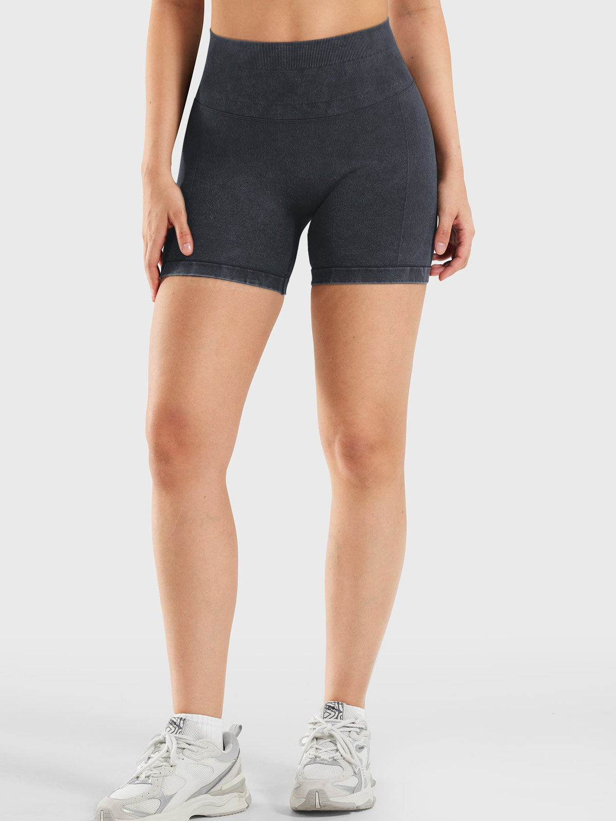 Short Colinne Washed SoftHue - AERLO