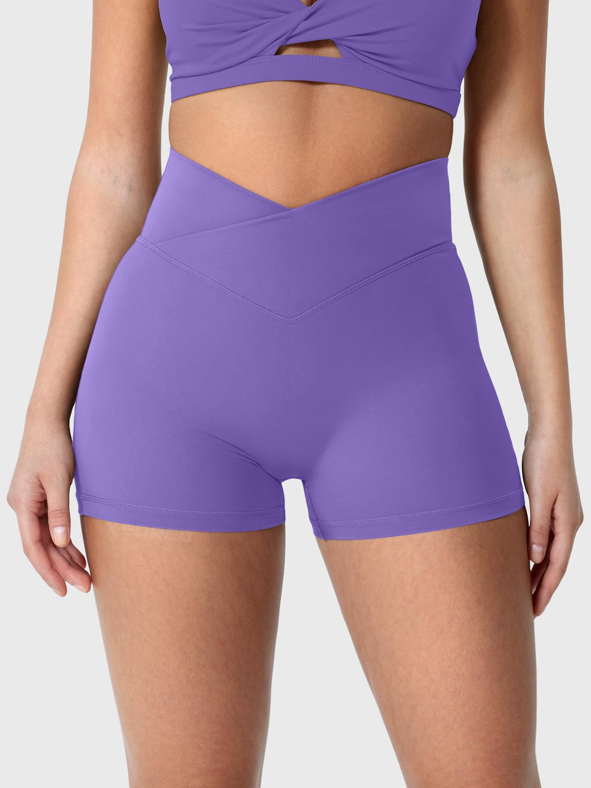 Short taille en V Charm 3.6" - AERLO