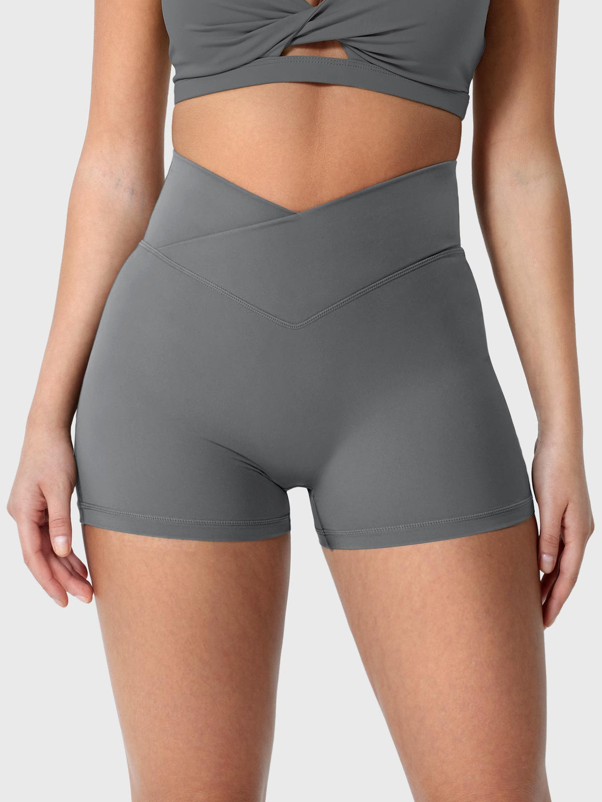 Short taille en V Charm 3.6" - AERLO