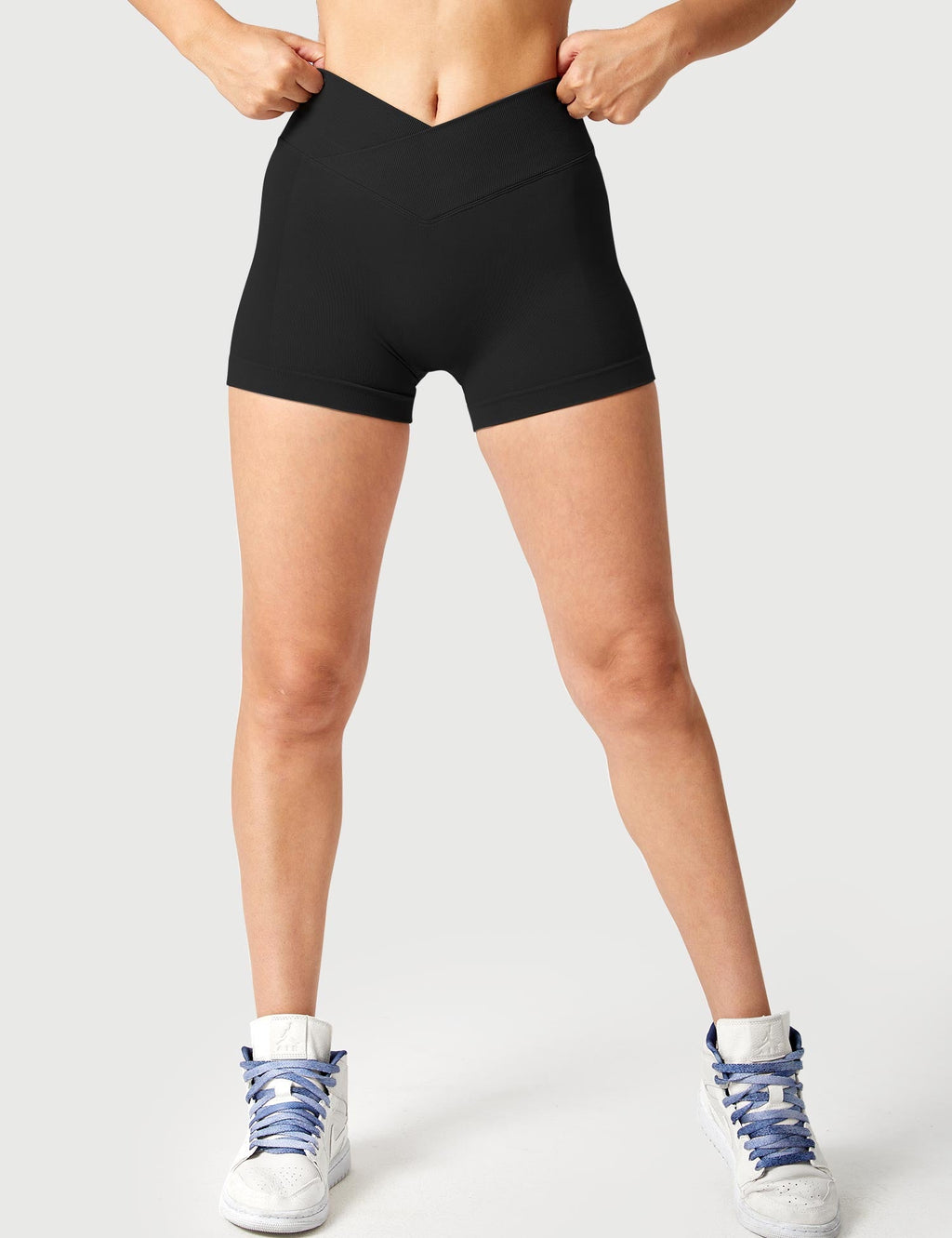 Short 3.6”Amplify V-Waistband - AERLO