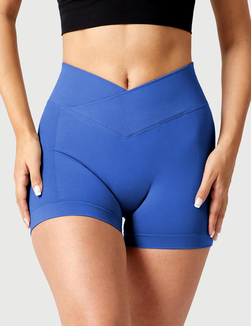 Short 3.6”Amplify V-Waistband - AERLO