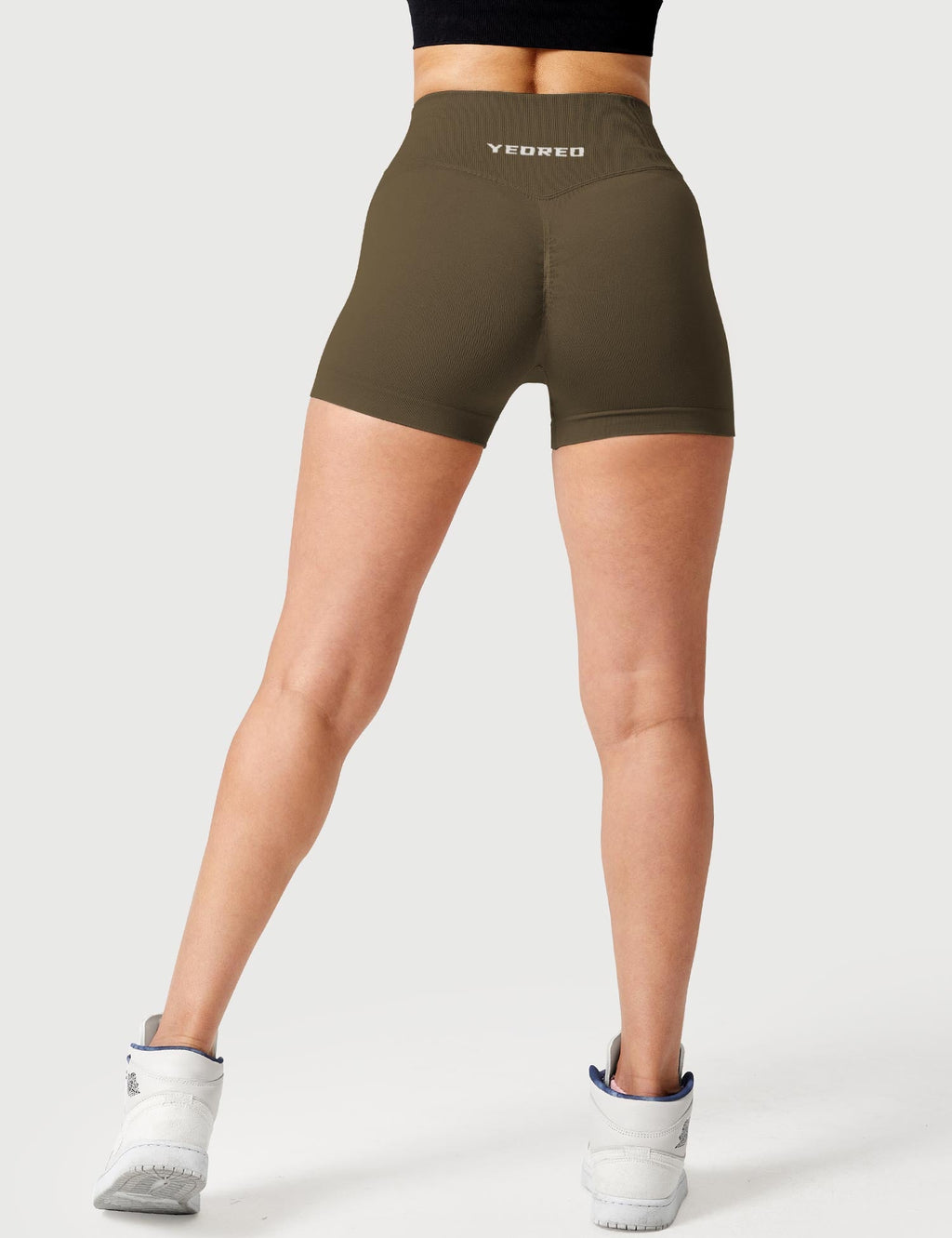 Short 3.6”Amplify V-Waistband - AERLO