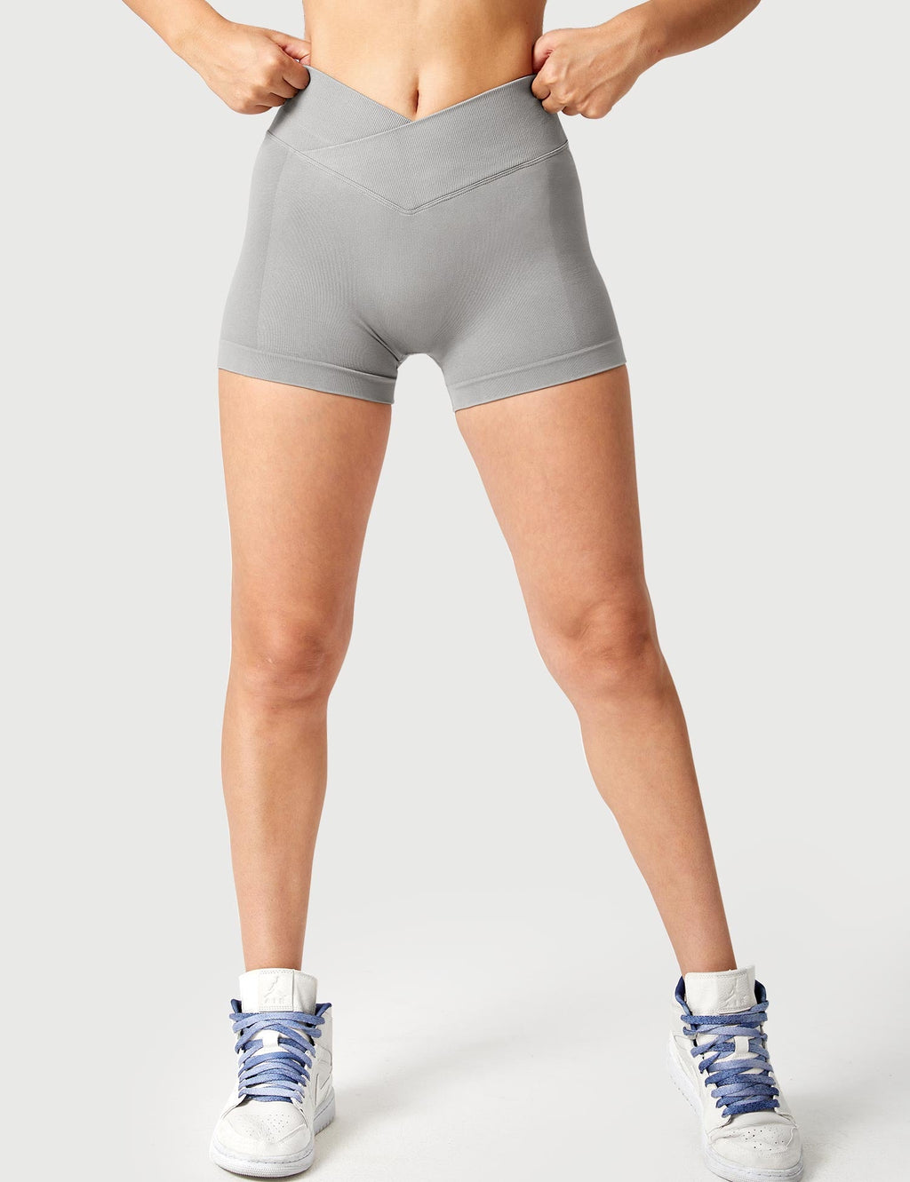 Short 3.6”Amplify V-Waistband - AERLO